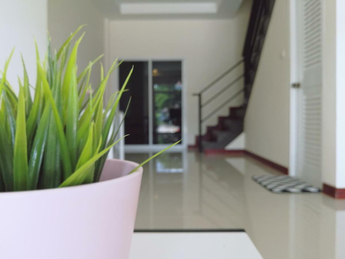 The Chill Town Home Maha Sarakham Extérieur photo